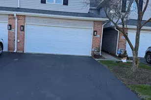 8316 High Point Cir, Darien, IL 60561 - Photo 1