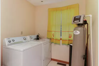 1109 W 4th Street, Delavan, IL 61734 - Photo 35