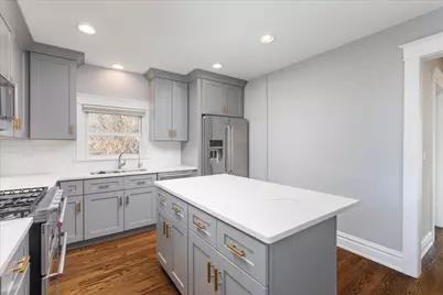 18 N Main Street, Naperville, IL 60540 - Photo 7