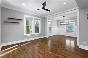 18 N Main St, Naperville, IL 60540 - Photo 13