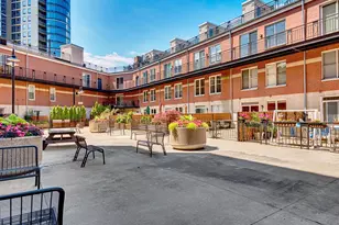 360 W Illinois St, Chicago, IL 60654 - Photo 23