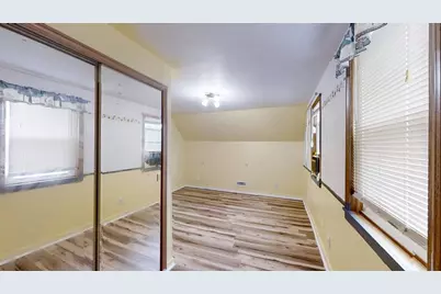 226 E Orleans Street, Paxton, IL 60957 - Photo 31