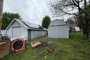 226 E Orleans St, Paxton, IL 60957 - Photo 41