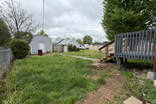 226 E Orleans St, Paxton, IL 60957 - Photo 35