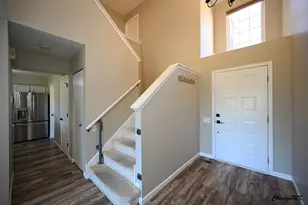 425 Locksley Dr, Streamwood, IL 60107 - Photo 19