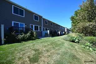 425 Locksley Dr, Streamwood, IL 60107 - Photo 43