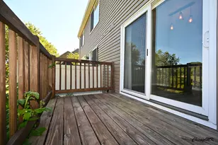 425 Locksley Dr, Streamwood, IL 60107 - Photo 37