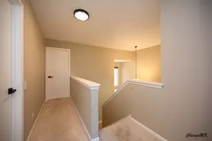 425 Locksley Dr, Streamwood, IL 60107 - Photo 21