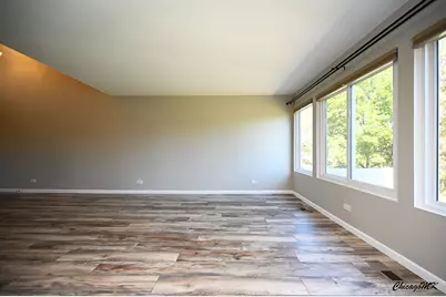 425 Locksley Drive, Streamwood, IL 60107 - Photo 7