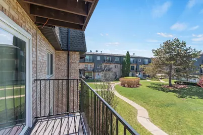 9446 Bay Colony Drive #2S, Des Plaines, IL 60016 - Photo 13