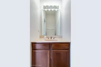 814 W 15th Place, Chicago, IL 60608 - Photo 25