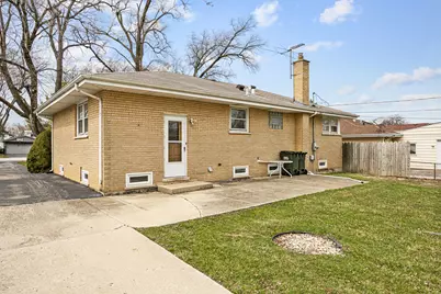 2701 Lee Street, Melrose Park, IL 60164 - Photo 23