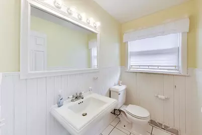 915 S Na Wa Ta Avenue, Mount Prospect, IL 60056 - Photo 13