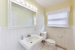 915 S Na Wa Ta Ave, Mount Prospect, IL 60056 - Photo 13