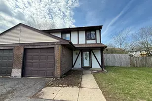 4564 Whitney Dr, Hanover Park, IL 60133 - Photo 1