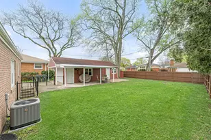 8926 Menard Ave, Morton Grove, IL 60053 - Photo 25