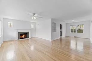 8926 Menard Ave, Morton Grove, IL 60053 - Photo 9
