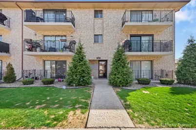 9800 Sayre Avenue #1C, Chicago Ridge, IL 60415 - Photo 1