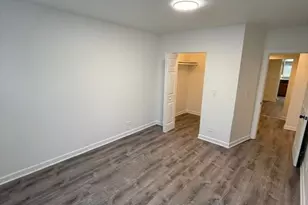 2003 W Fargo Ave, Chicago, IL 60645 - Photo 7