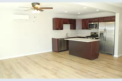 105 E Division Street #105, Manteno, IL 60950 - Photo 3