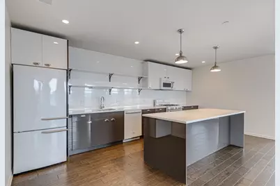 115 Lake Street #304, Libertyville, IL 60048 - Photo 1