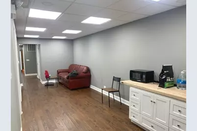 1616 Ogden Avenue, Lisle, IL 60532 - Photo 15