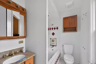 2764 W 95th Pl, Evergreen Park, IL 60805 - Photo 21