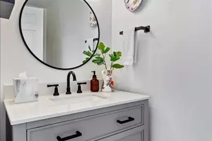 2121 W Division St, Chicago, IL 60622 - Photo 11