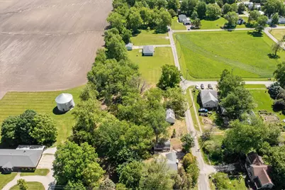 501 N State Street, Bellflower, IL 62174 - Photo 39