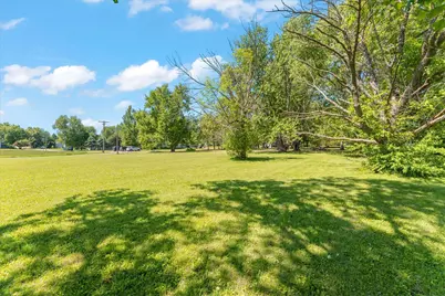 501 N State Street, Bellflower, IL 62174 - Photo 31