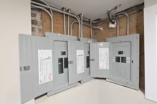 3516 W Polk St, Chicago, IL 60624 - Photo 25