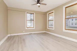 706 N Prairie St, Bloomington, IL 61701 - Photo 13