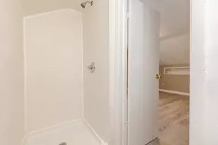 706 N Prairie St, Bloomington, IL 61701 - Photo 27