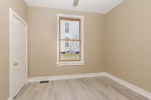 706 N Prairie St, Bloomington, IL 61701 - Photo 17