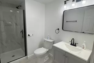 751 Kane St, Aurora, IL 60505 - Photo 7