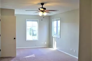 362 Amy Ct, Naperville, IL 60565 - Photo 13