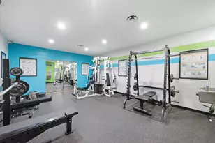 6325 N Sheridan Rd, Chicago, IL 60660 - Photo 17