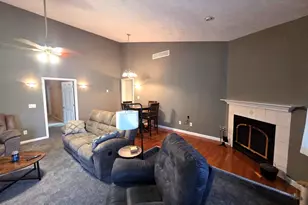 201 E Cleveland St, Heyworth, IL 61745 - Photo 17