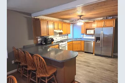 201 E Cleveland Street, Heyworth, IL 61745 - Photo 7