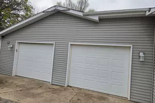 201 E Cleveland St, Heyworth, IL 61745 - Photo 35