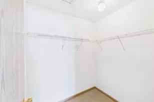 917 Silverstone Dr, Carpentersville, IL 60110 - Photo 25