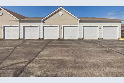 917 Silverstone Drive #917, Carpentersville, IL 60110 - Photo 31