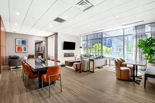 201 N Westshore Dr, Chicago, IL 60601 - Photo 29