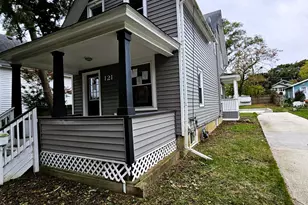 121 Fourth St, Libertyville, IL 60048 - Photo 3