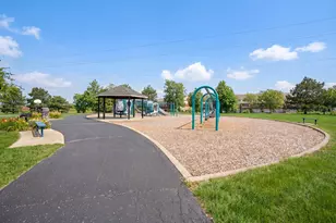 17934 Fountain Cir, Orland Park, IL 60467 - Photo 29