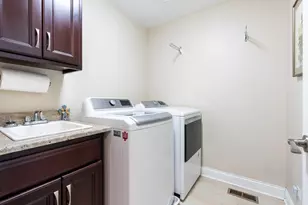 17934 Fountain Cir, Orland Park, IL 60467 - Photo 23