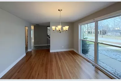 2052 Collett Lane, Flossmoor, IL 60422 - Photo 3