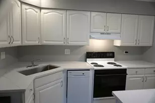 2650 Brookwood Way Dr, Rolling Meadows, IL 60008 - Photo 9