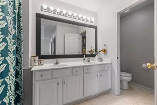 21543 Eich Dr, Crest Hill, IL 60403 - Photo 11