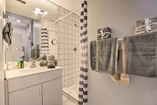 1409 W Superior St, Chicago, IL 60642 - Photo 5